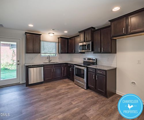 524 Hobkirks Pl, Durham, NC, 27704-2993 | Card Image