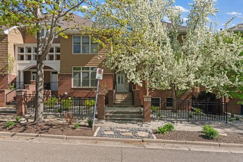 222 Ridgewood Ave, Minneapolis, MN, 55403-3507 | Card Image