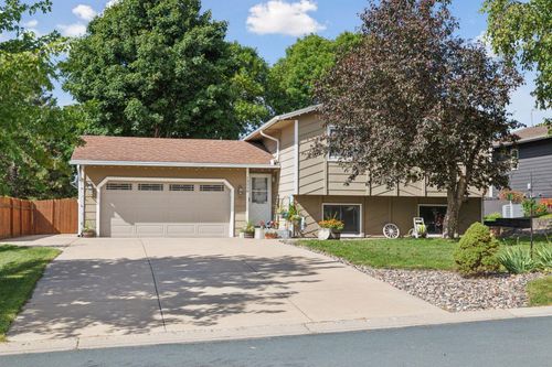 13550 Yosemite Ave S, Savage, MN, 55378-1875 | Card Image
