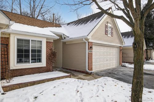 6456 Pembrook Drive, Westland, MI, 48185 | Card Image
