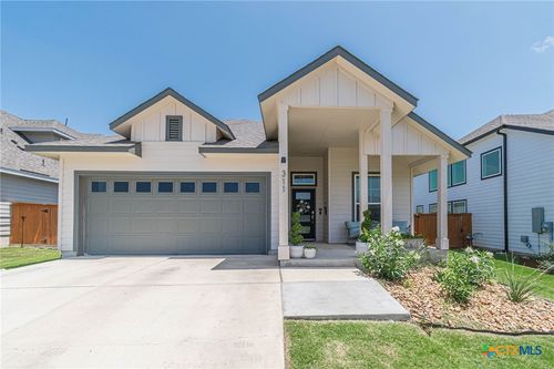 311 William Moon Way, San Marcos, TX, 78666-4899 | Card Image