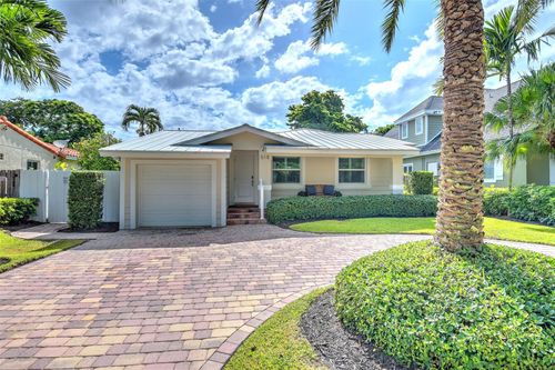 518 Ne 13th Ave, Fort Lauderdale, FL, 33301-1244 | Card Image