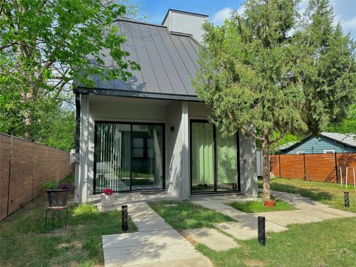 2-914 E 39th St, Austin, TX, 78751-5205 | Card Image