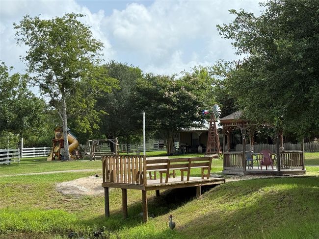 1166 Manak Rd, House other with 3 bedrooms, 3 bathrooms and 3 parking in Sealy TX | Image 23