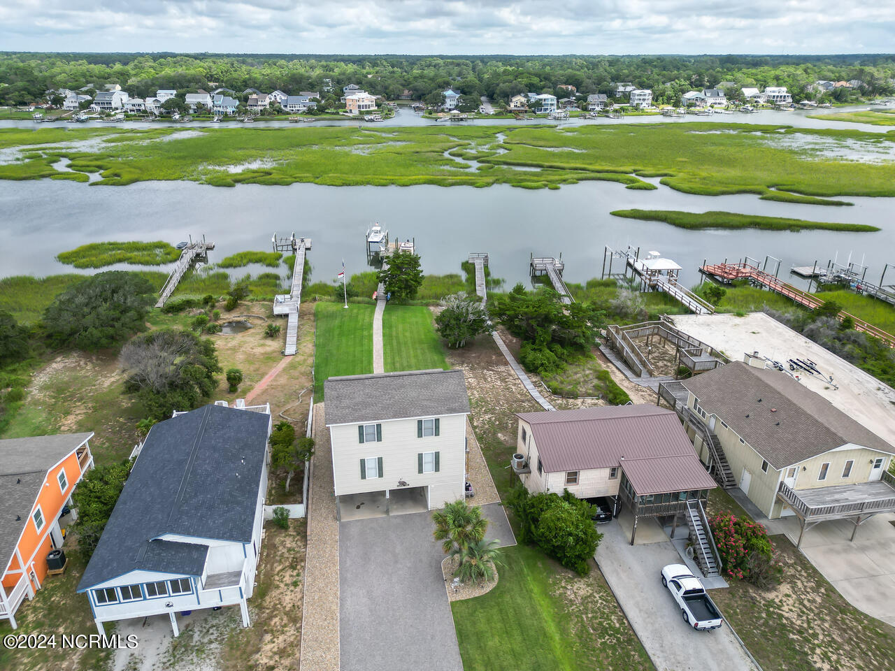 Pelican Dr, Oak Island, NC 28465