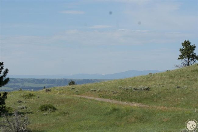 View | Image 4
