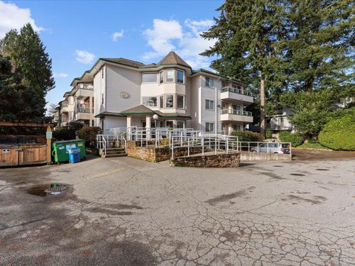 102-3063 Immel St, Abbotsford, BC, V2S4L3 | Card Image