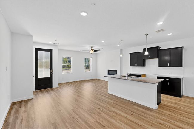 1824 Summer Aura, House other with 3 bedrooms, 3 bathrooms and null parking in Mesquite TX | Image 4
