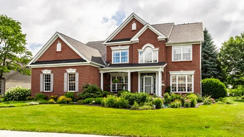 10480 Stonegate Dr, Fishers, IN, 46040-9430 | Card Image