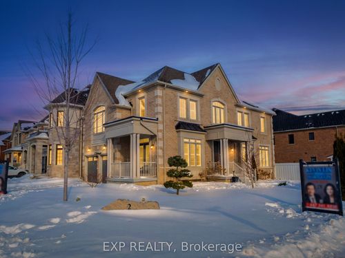 2 Tesla Cres, Holland Landing, ON, L9N0T3 | Card Image