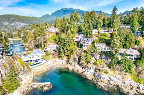 5295 Gulf Pl, West Vancouver, BC, V7W2V9 | Card Image
