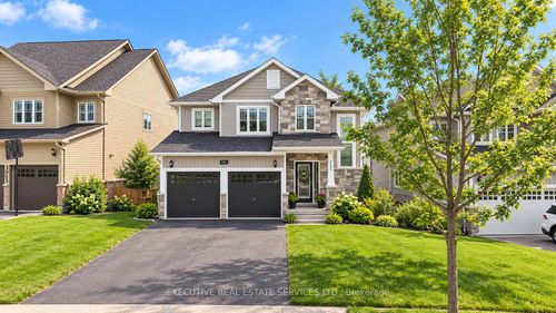 3063 Emperor Dr, Orillia, ON, L3V0G4 | Card Image