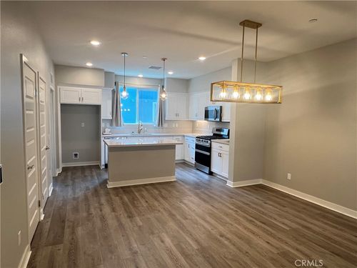 7358 Parker Ln, Gardena, CA, 90248-1413 | Card Image