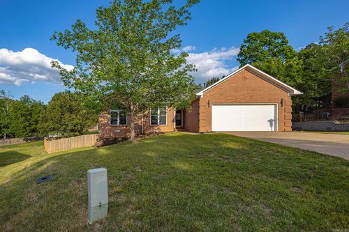 7 Manitoba Cove, Maumelle, AR, 72113 | Card Image