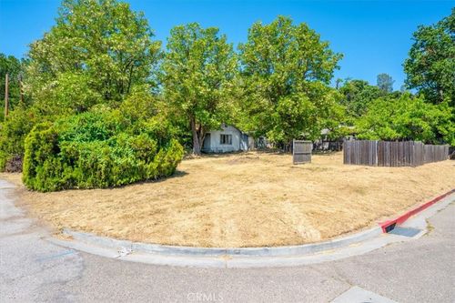 5985 Dolores Ave, Atascadero, CA, 93422-3541 | Card Image