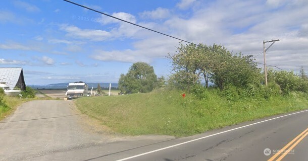 Land in Stanwood 4