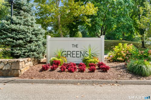 369-369 Walden Green Rd, Branford, CT, 06405-5854 | Card Image