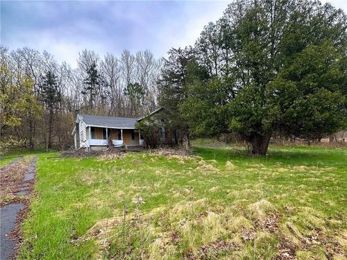 7168 State Route 96, Victor, NY, 14564-8975 | Card Image