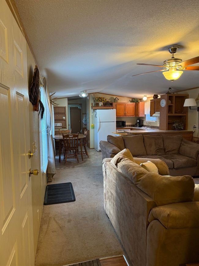 29 - 1930 Hideaway Hills Ln, Home with 2 bedrooms, 2 bathrooms and null parking in Lansing IA | Image 4
