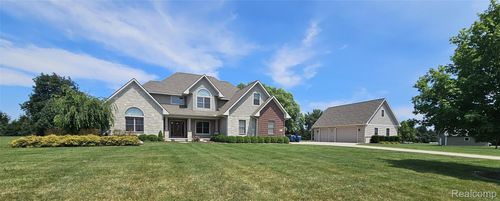 7297 S Pinefield Dr, Dexter, MI, 48130-9820 | Card Image