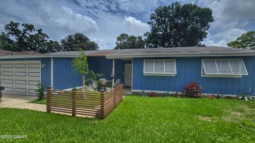 627 10th St, Holly Hill, FL, 32117-3309 | Card Image