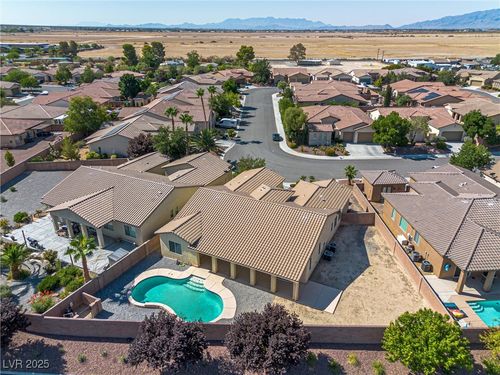 5300 La Terra Ave, Pahrump, NV, 89061-7052 | Card Image