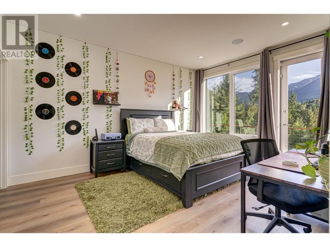 4 Sunset Lane, House other with 6 bedrooms, 6 bathrooms and 3 parking in Fernie BC | Image 27