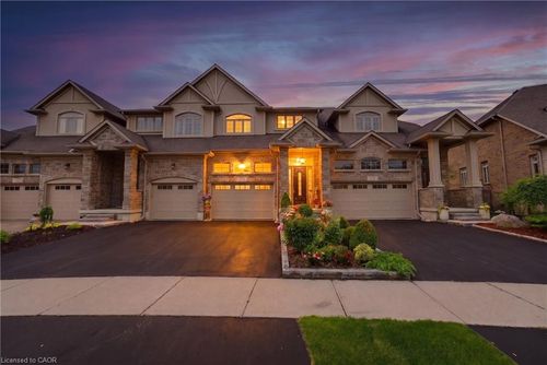 123 Oak Park Dr, Waterloo, ON, N2K0B3 | Card Image