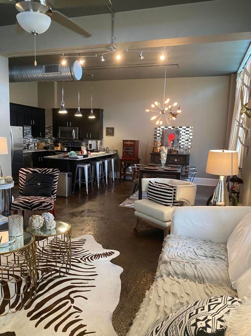 1301 Market St, CHATTANOOGA, TN, 37402-4455 | Card Image