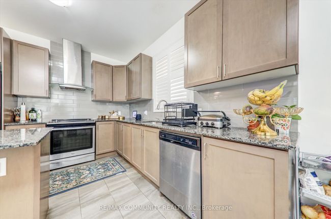 14 Audubon St, House other with 5 bedrooms, 5 bathrooms and 4 parking in Whitby ON | Image 12
