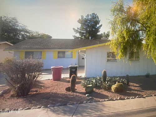 8637 E El Charro Ln, Scottsdale, AZ, 85250-6324 | Card Image