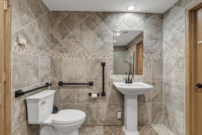 25204 Firefly Ave, House other with 4 bedrooms, 5 bathrooms and null parking in Wyoming MN | Image 39