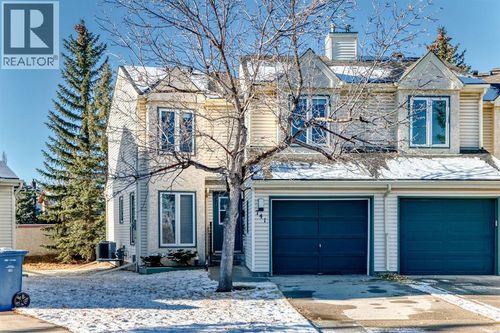 741 Sandringham Pl Nw, Calgary, AB, T3K3Z1 | Card Image