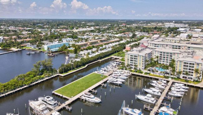 APT-221 - 804 E Windward Way, Condo with 2 bedrooms, 2 bathrooms and null parking in Lantana FL | Image 23