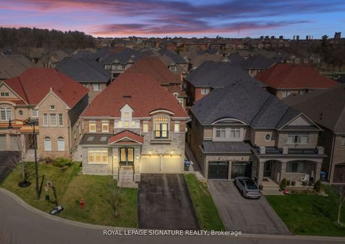 11 Natural Terr, Brampton, ON, L6Y6A5 | Card Image