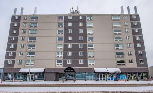 303-314 14 St Nw, Calgary, AB, T2N1Z8 | Card Image