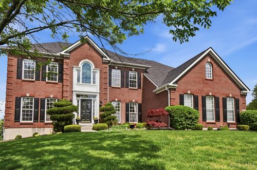7554 Burton Dr, Liberty Twp, OH, 45044-9031 | Card Image