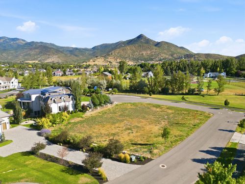 10-175 Farm Springs Ln, Midway, UT, 84049-1272 | Card Image