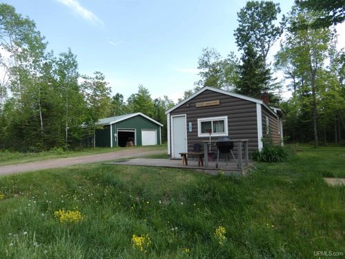 17809 N Cemetery Road, Ewen, MI, 49925 | Card Image