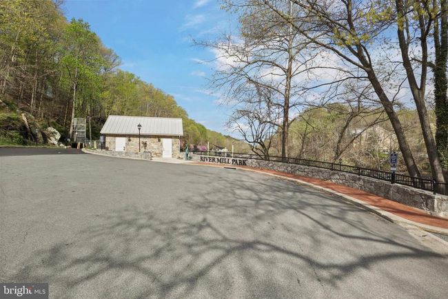 12741 Lotte Dr, Townhouse with 3 bedrooms, 4 bathrooms and null parking in WOODBRIDGE VA | Image 50