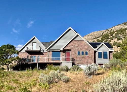 1172 Circle View Dr, Logan, UT, 84341-3003 | Card Image