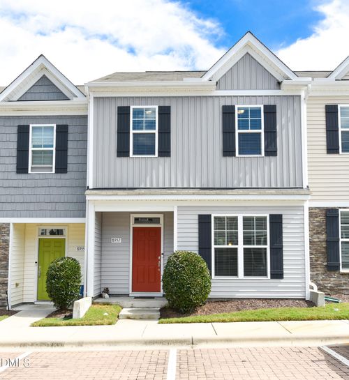 8957 Commons Townes Dr, Raleigh, NC, 27616-8084 | Card Image