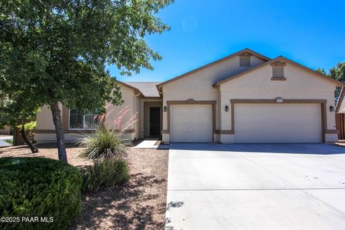 7913 E Mesteno Rd, Prescott Valley, AZ, 86315-7841 | Card Image