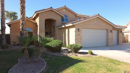 3945 W 39th St, Yuma, AZ, 85365-7956 | Card Image