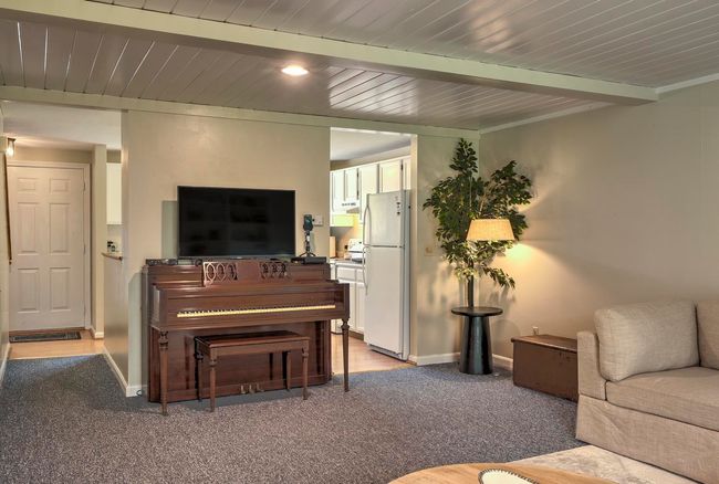 38C Stonehouse Ln, Condo with 3 bedrooms, 2 bathrooms and null parking in Keene NH | Image 11