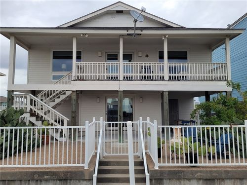 213 Port Saint Claire, City by the Sea, TX, 78336-6705 | Card Image