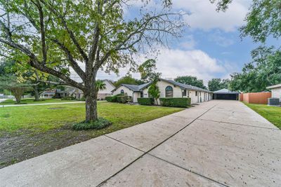 Nearly a half acre lot. PLENTY of parking space. | Image 2