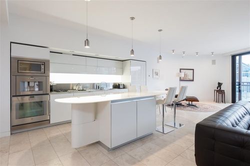 2106-838 W Hastings St, Vancouver, BC, V6C0A6 | Card Image