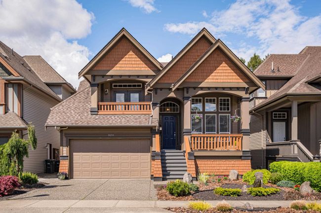 19259 Fieldstone Walk, House other with 3 bedrooms, 2 bathrooms and 4 parking in Pitt Meadows BC | Image 2