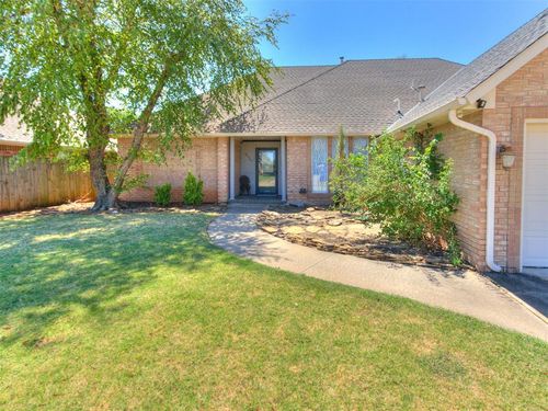 8020 Nw 100th St, Oklahoma City, OK, 73162-5021 | Card Image